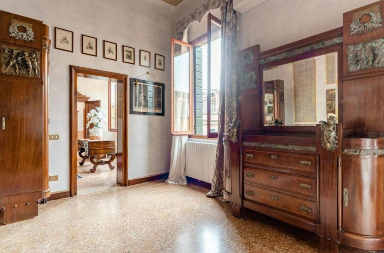 La Fenice Lejlighed *